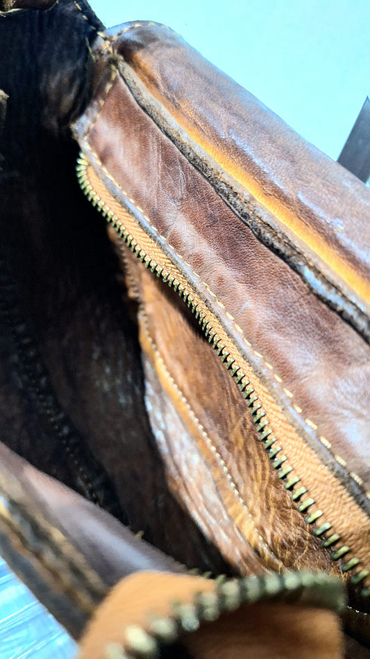 Borsetta in cuoio chiaro