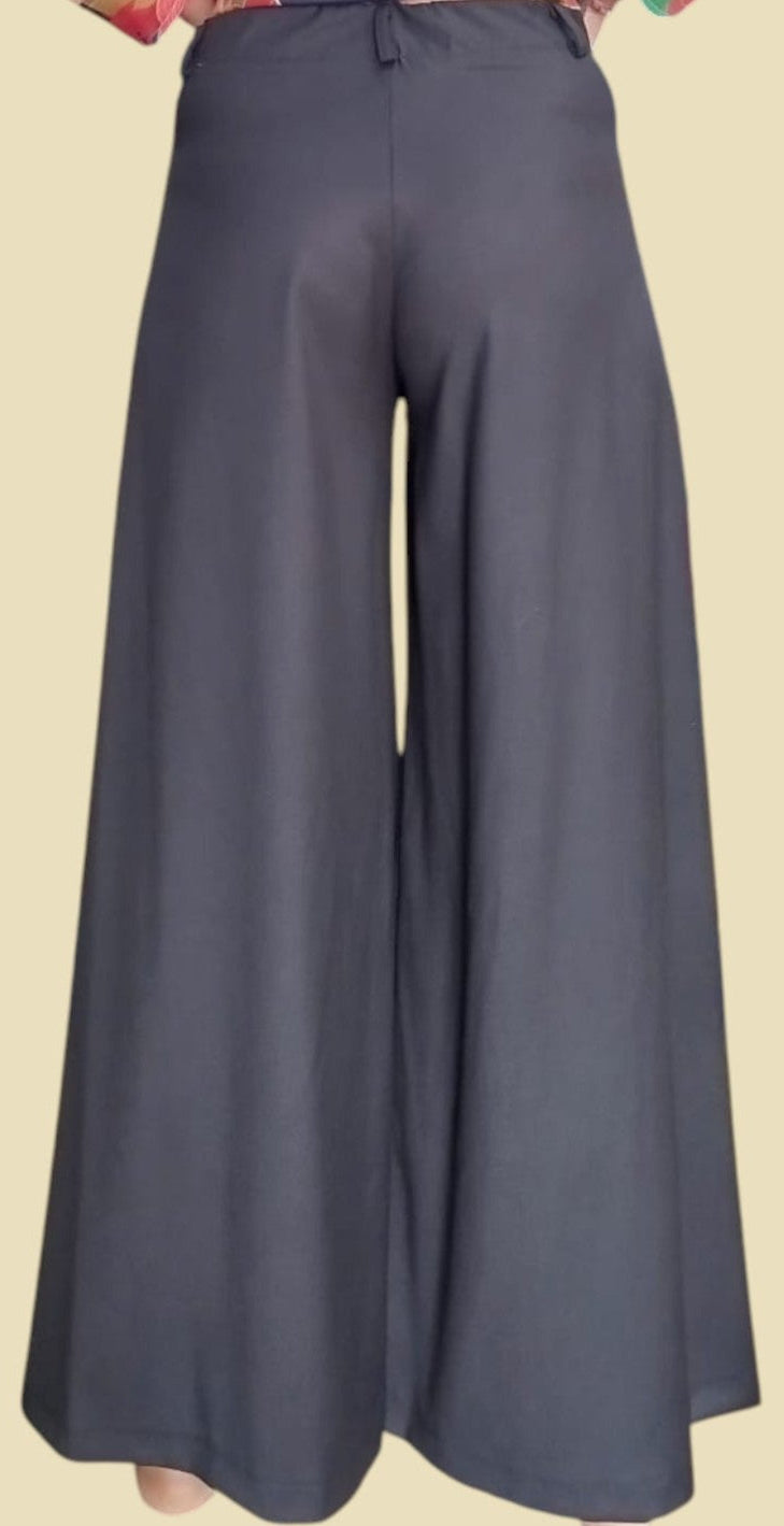 Pantalone gamba ampia