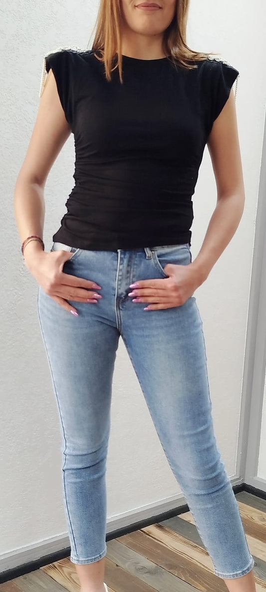 T-shirt spalla aletta con perline