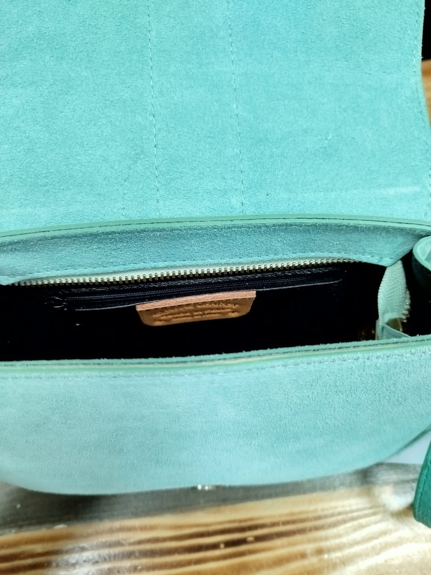 Borsa in pelle verde acqua