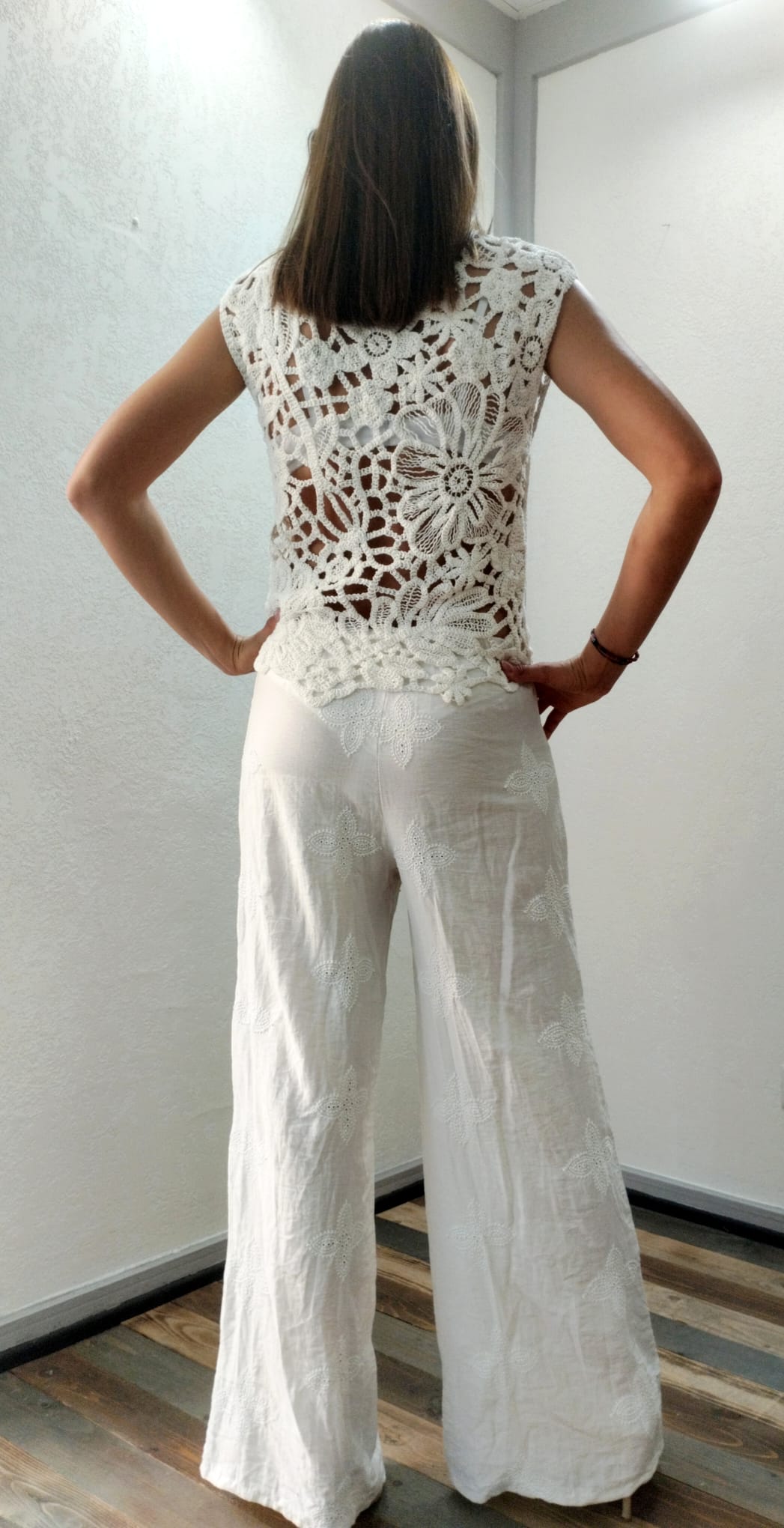 Pantalone ricamato bianco