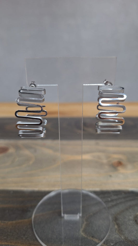 Orecchini onda in acciaio