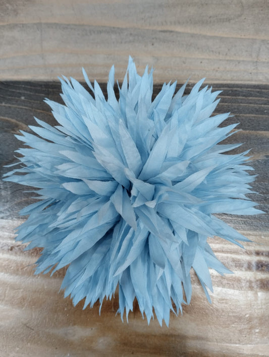 Spilla fiore celeste