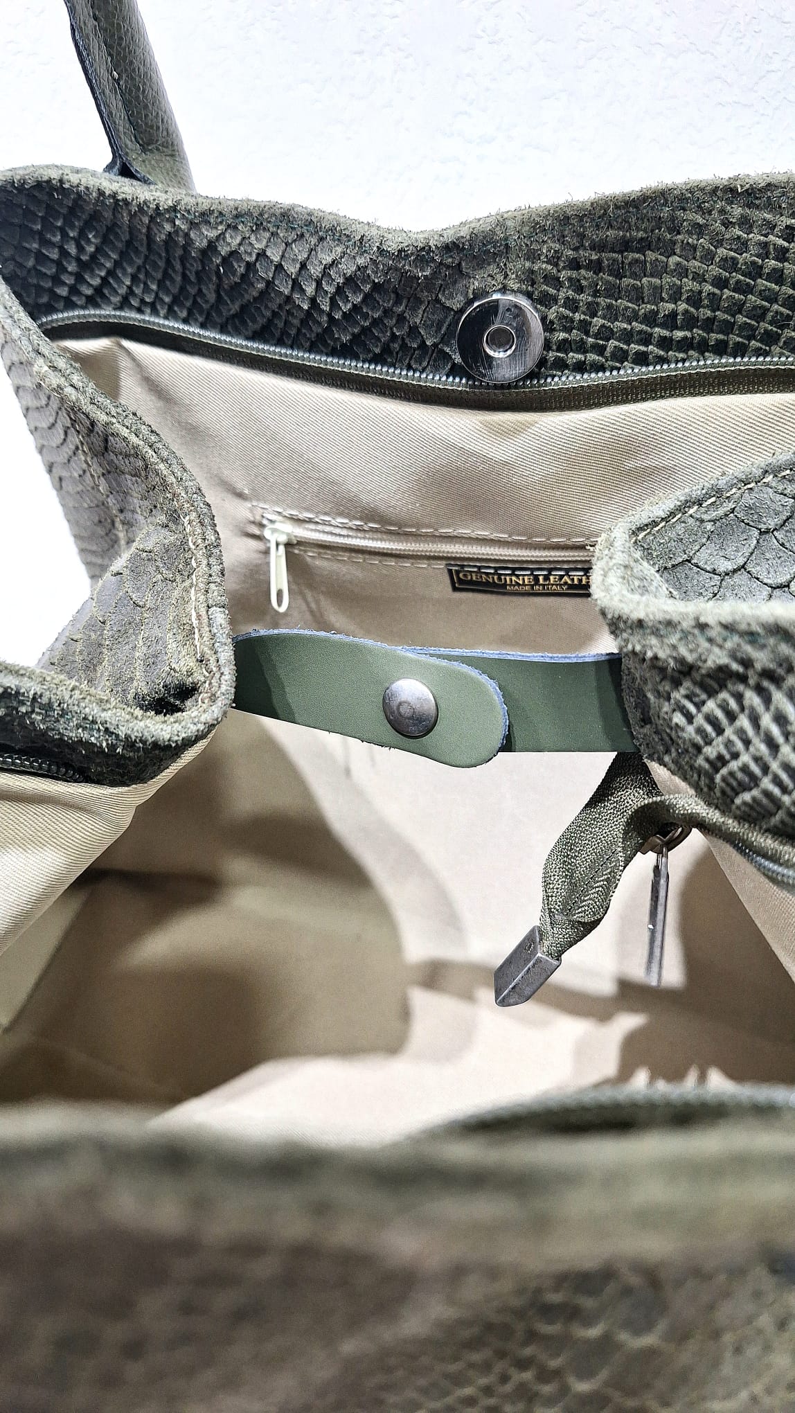 Borsa in pelle pitonata