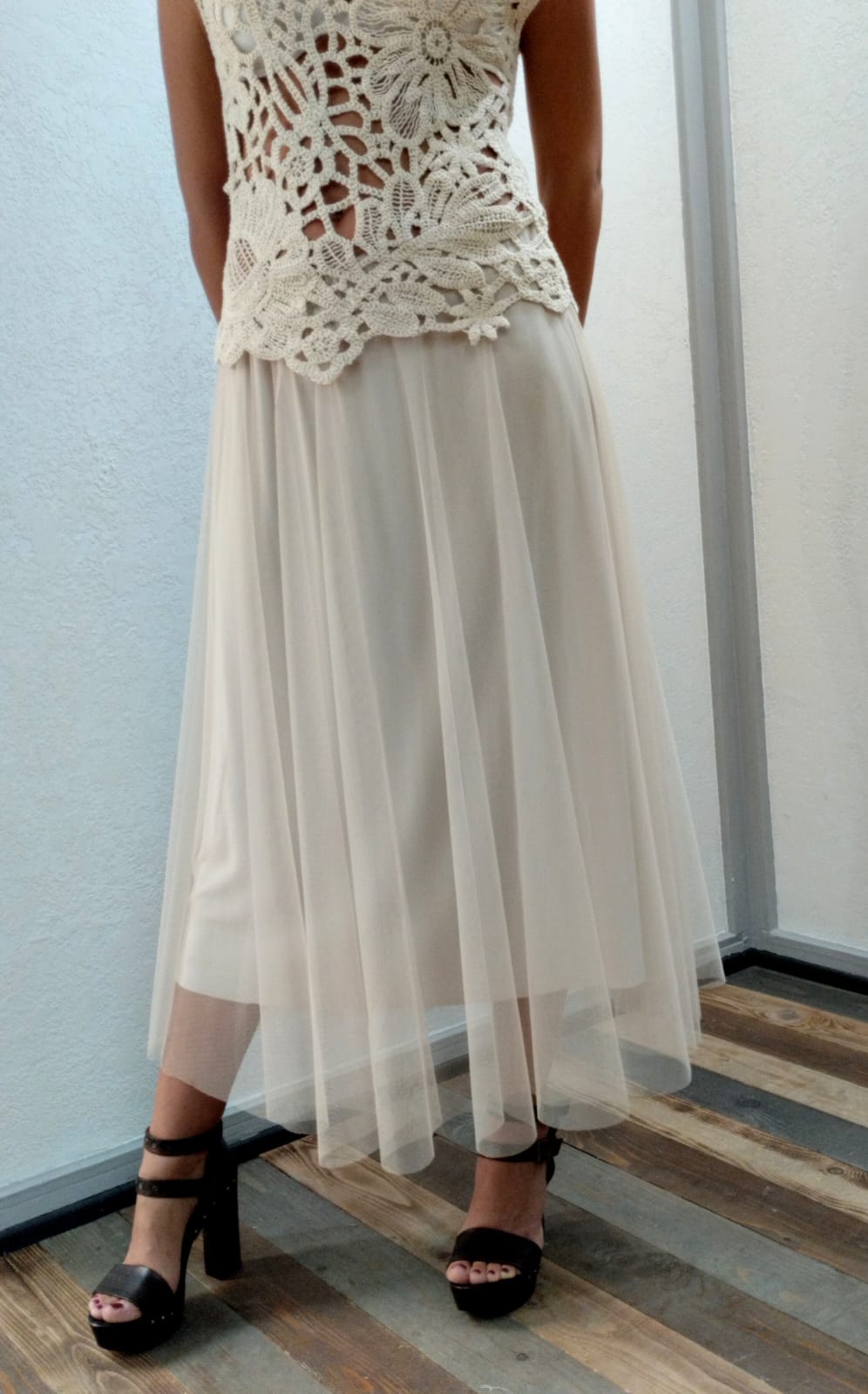 Gonna in tulle beige