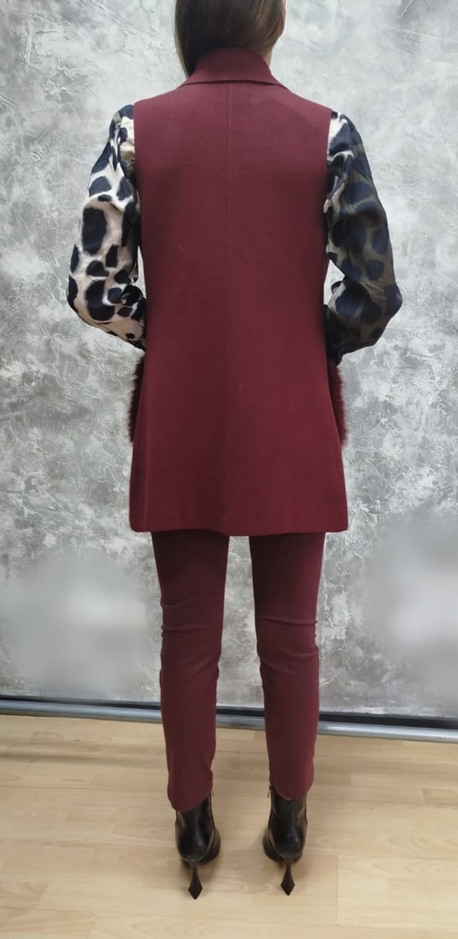 Spolverino con tasche in pelliccia