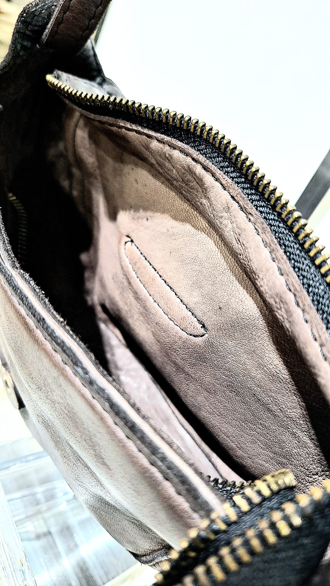 Borsetta in cuoio nero