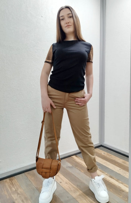 T-shirt maniche corte con strass