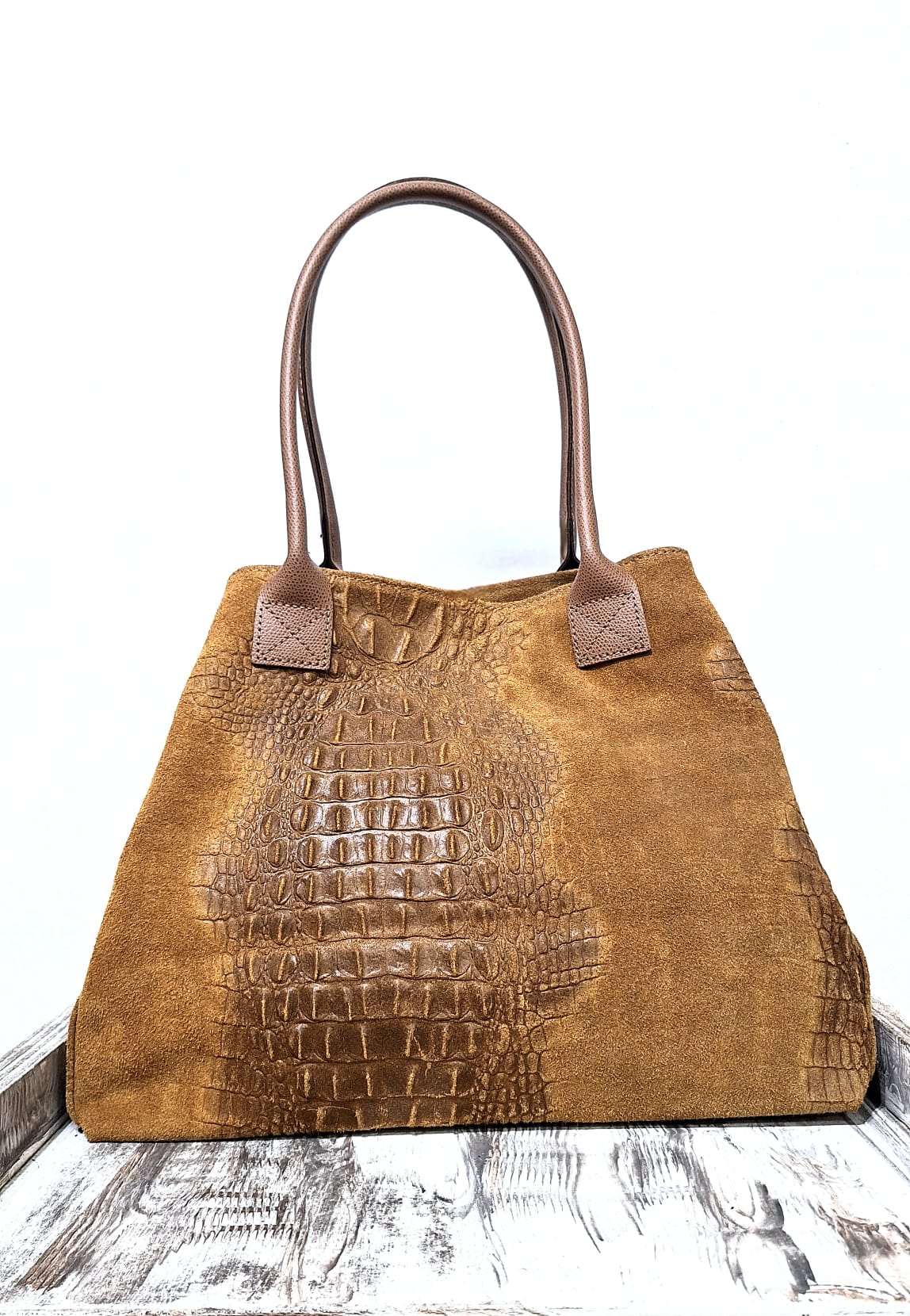 Borsa in pelle scamosciata effetto coccodrillo