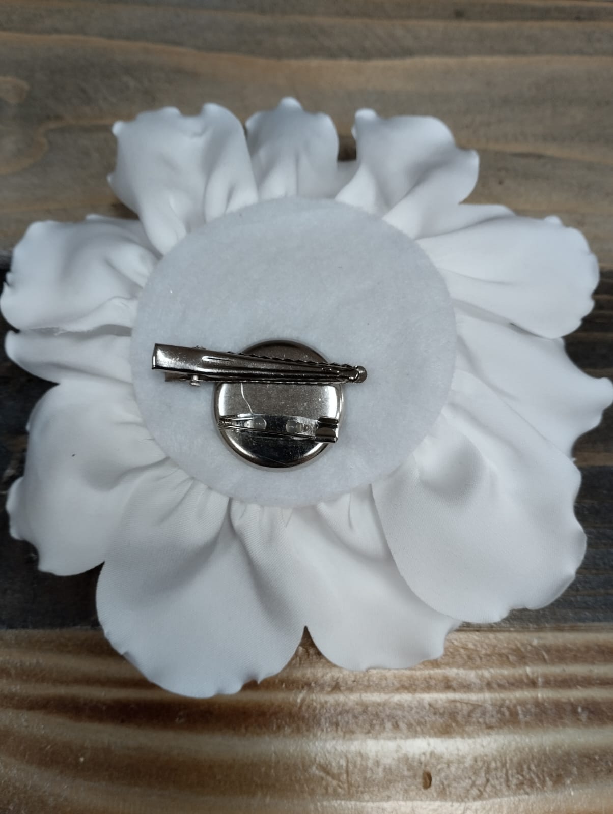 Spilla fiore raso media