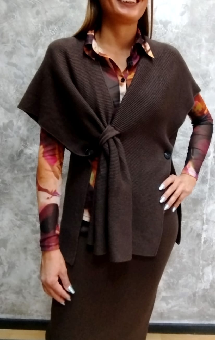 Mantella asimmetrica