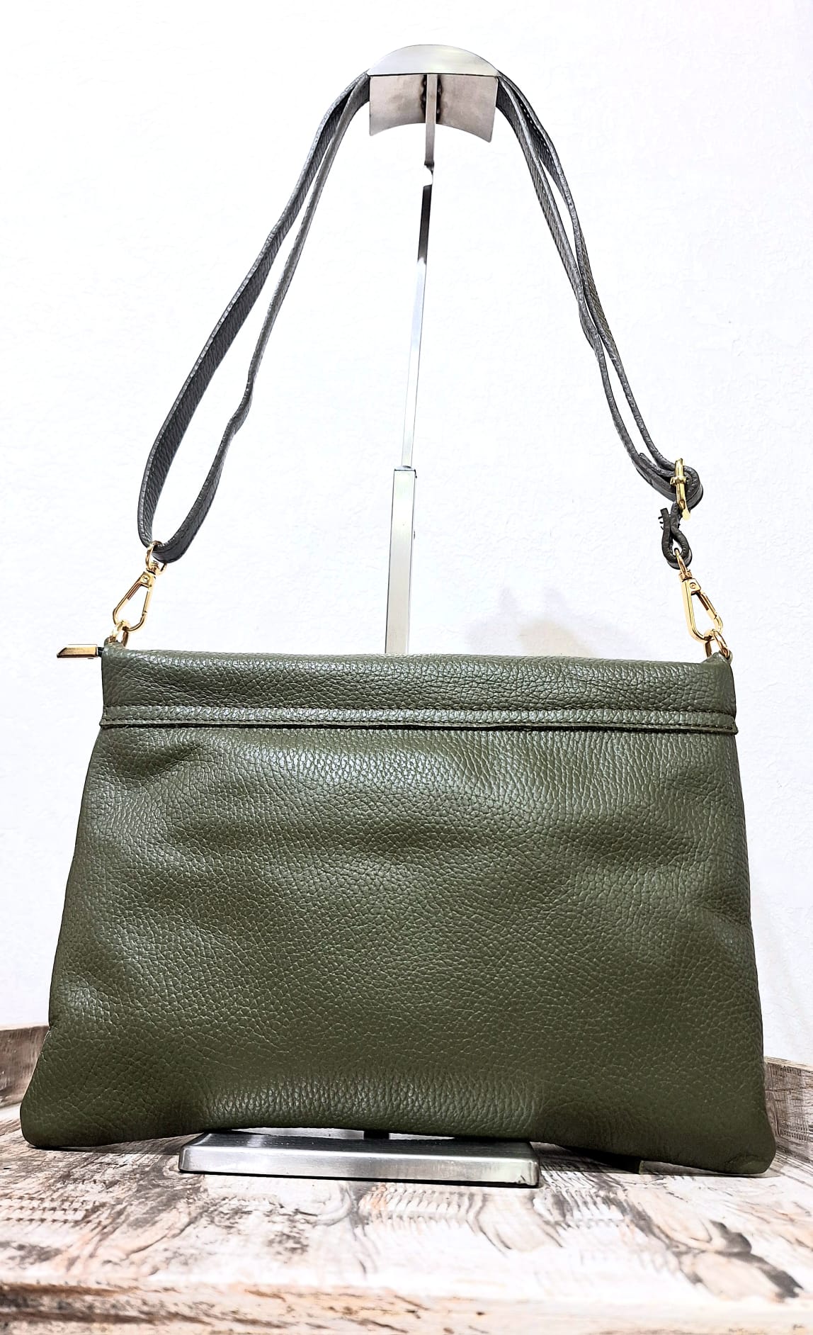 Borsa in pelle con nappina