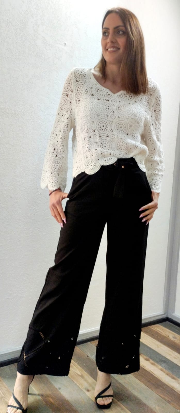 Pantalone fondo ricamato