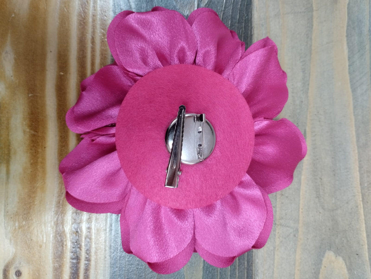 Spilla fiore raso grande